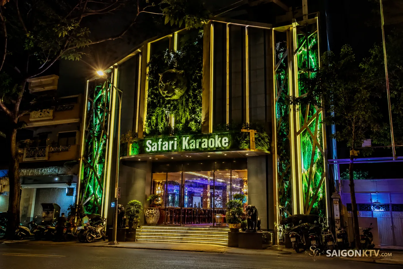 Mặt tiền Safari Karaoke